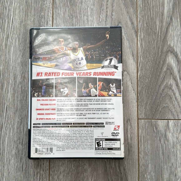 Brand new sealed College Hoops 2K7 Playstation 2 video game - Picture 3 of 3